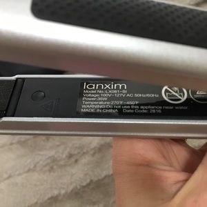 Lanxim Accessories - Brand new Lanxim flat iron Lanxim Accessories - Brand new Lanxim flat iron
